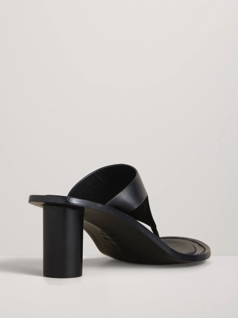 A.Emery Hardie Black Leather Thong Sandal Sz. 7.5 - Picture 3 of 12